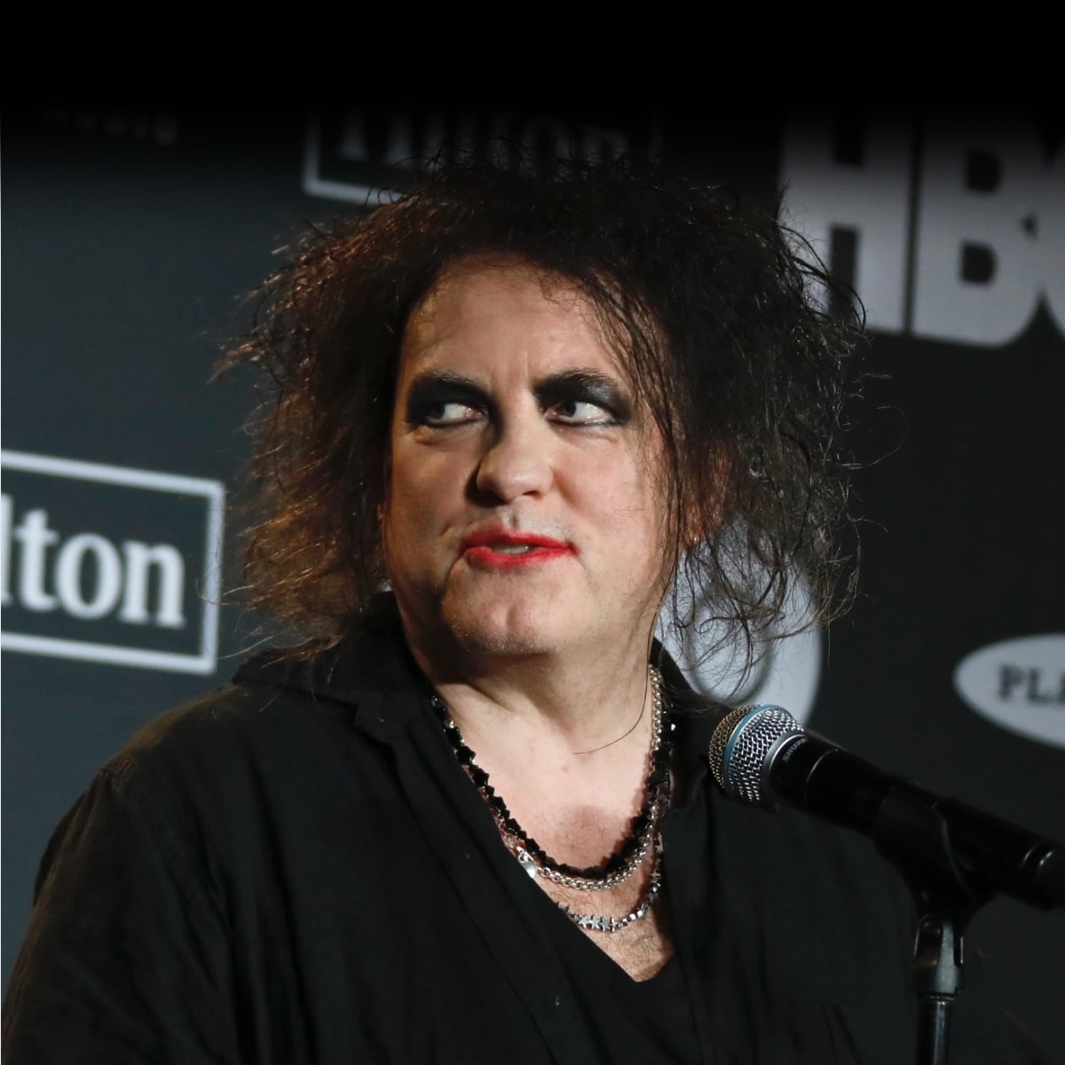 Robert Smith Music Artist Profile